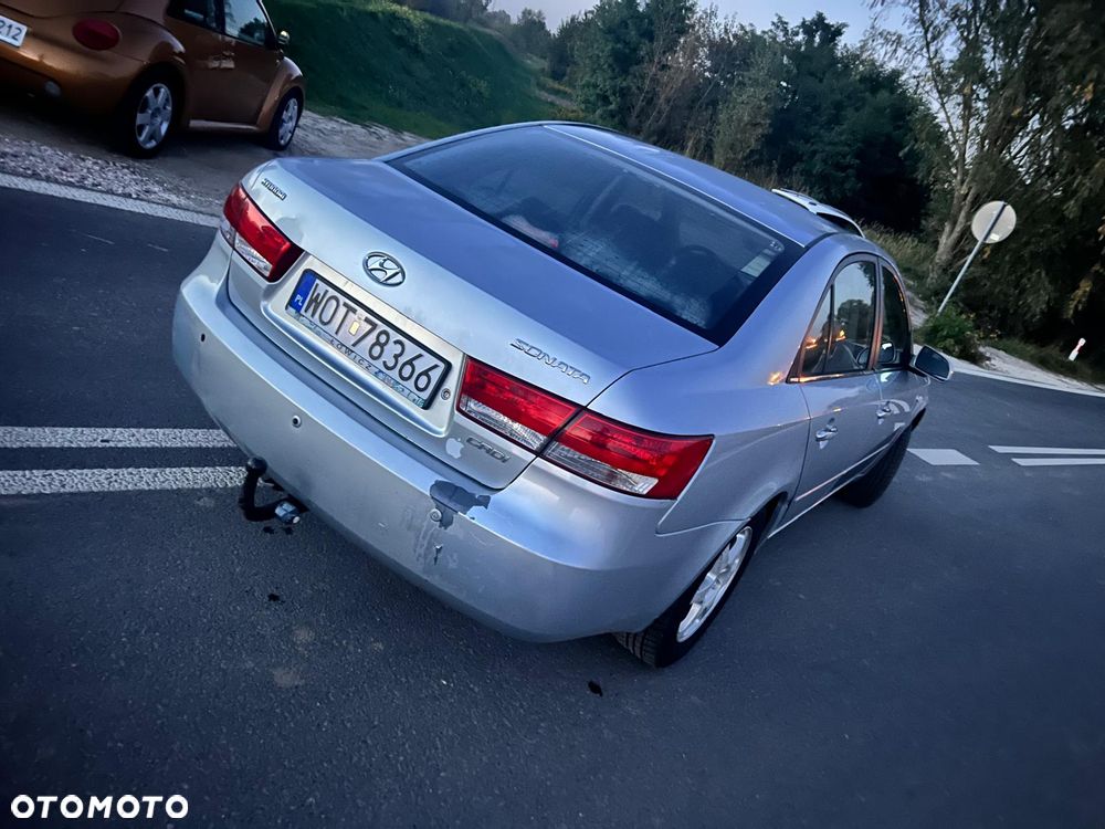 Hyundai Sonata - 6