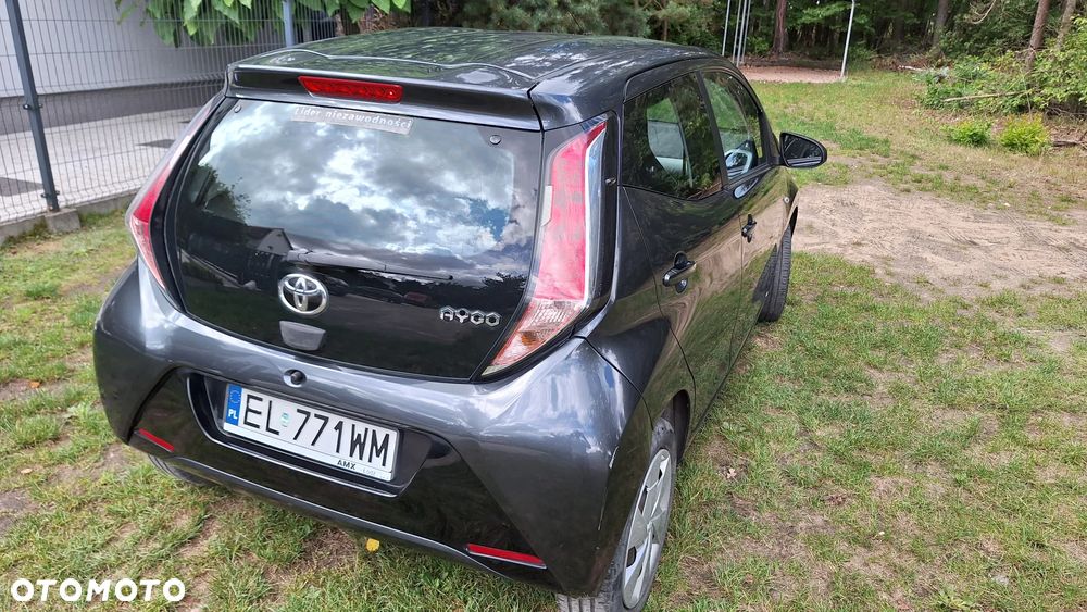 Toyota Aygo 1.0 VVT-i Sprint EU6 - 9