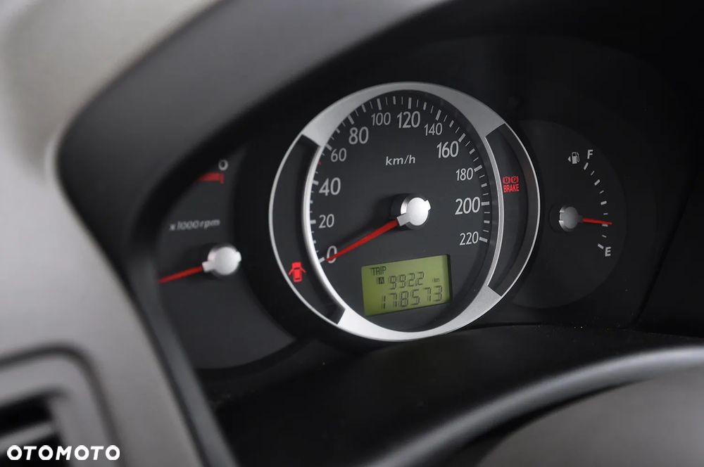 Hyundai Tucson 2.0 CRDi VGT 4WD GLS - 23