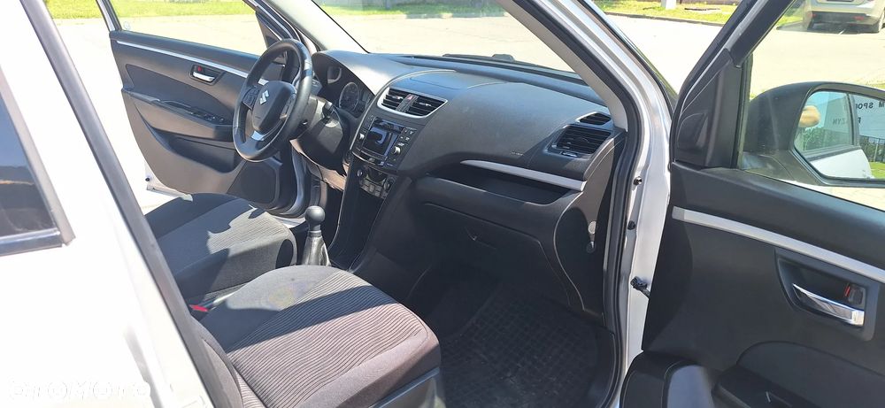 Suzuki Swift 1.2 4x4 Club - 22