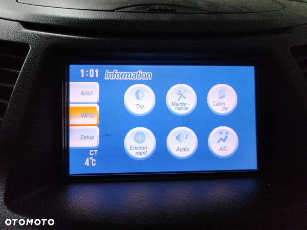 Mitsubishi Grandis 03- wyświetlacz kolorowy RADIO NAVI 8750A039
