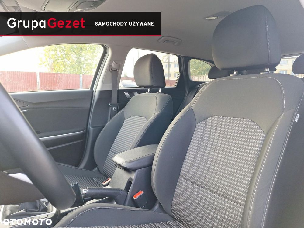 Kia Ceed 1.5 T-GDI M - 11