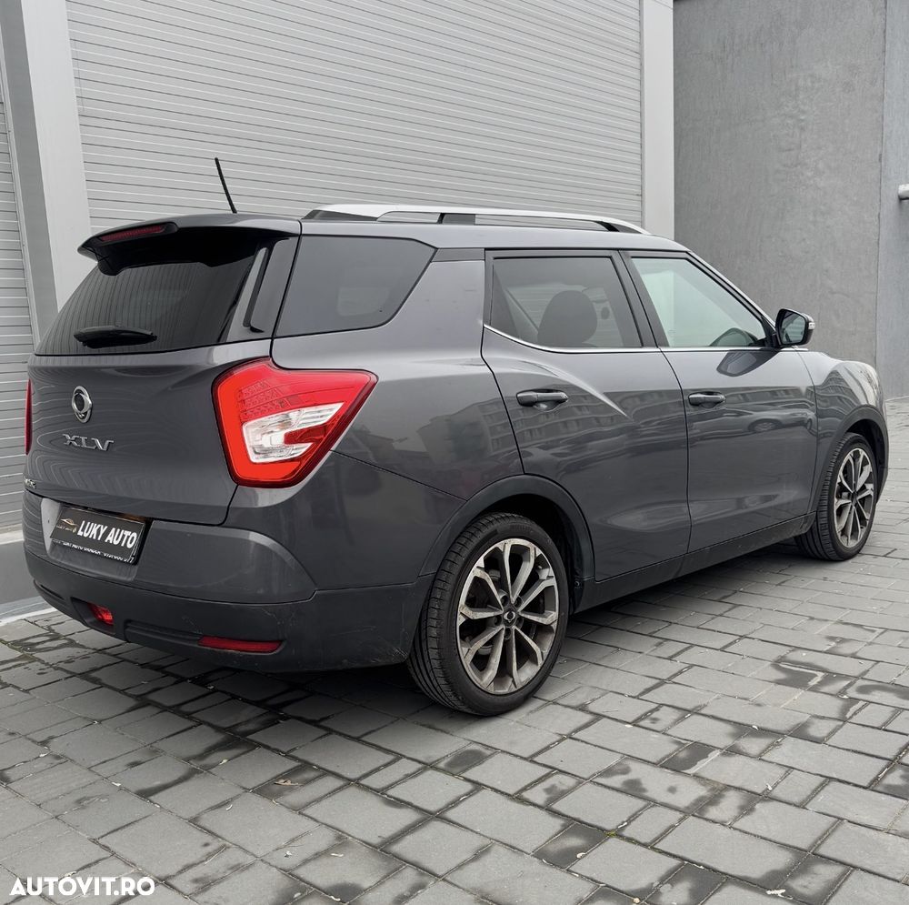 SsangYong XLV - 13