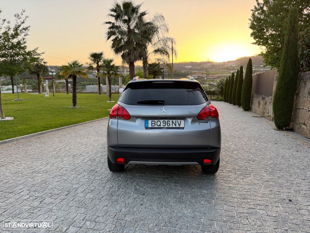 Peugeot 2008 1.6 e-HDi Allure - 16