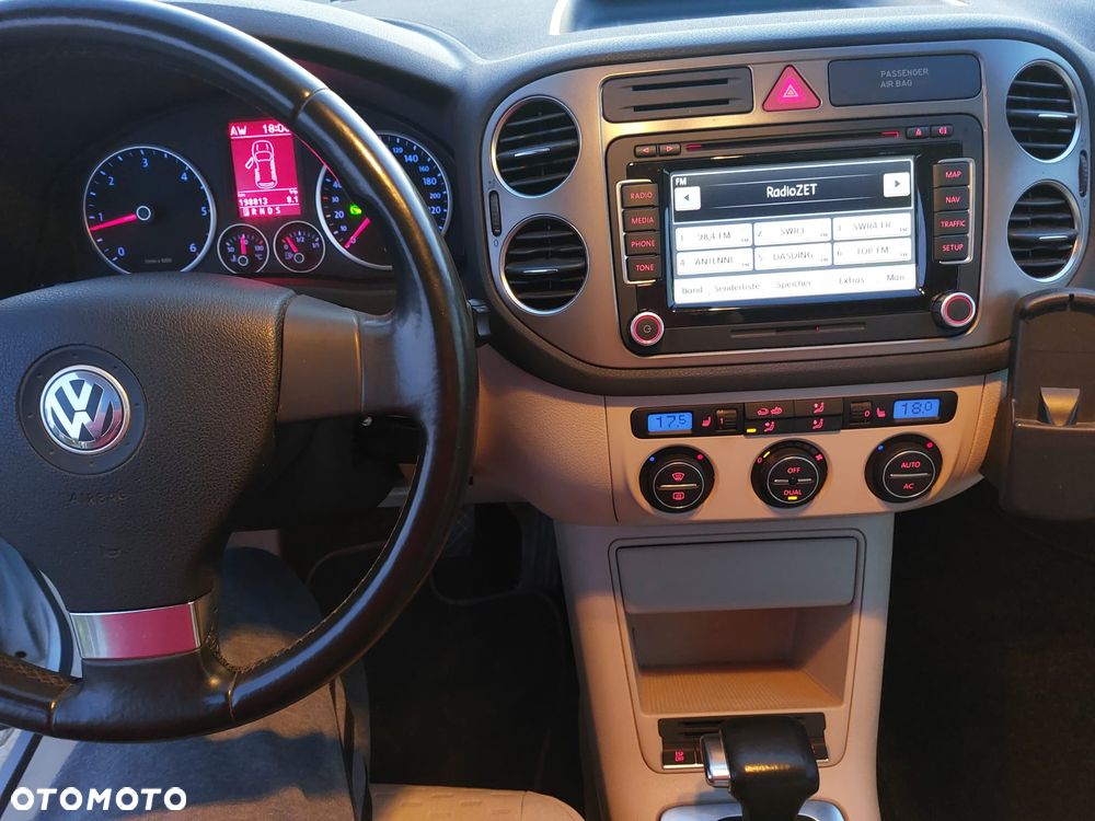 Volkswagen Tiguan 2.0 TDI DPF 4Motion DSG Track & Field - 8