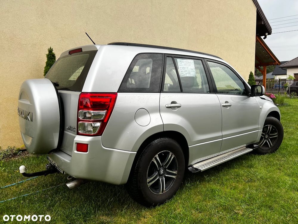 Suzuki Grand Vitara 2.0 Comfort - 5