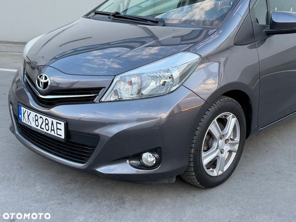 Toyota Yaris 1.33 VVT-i Style - 4