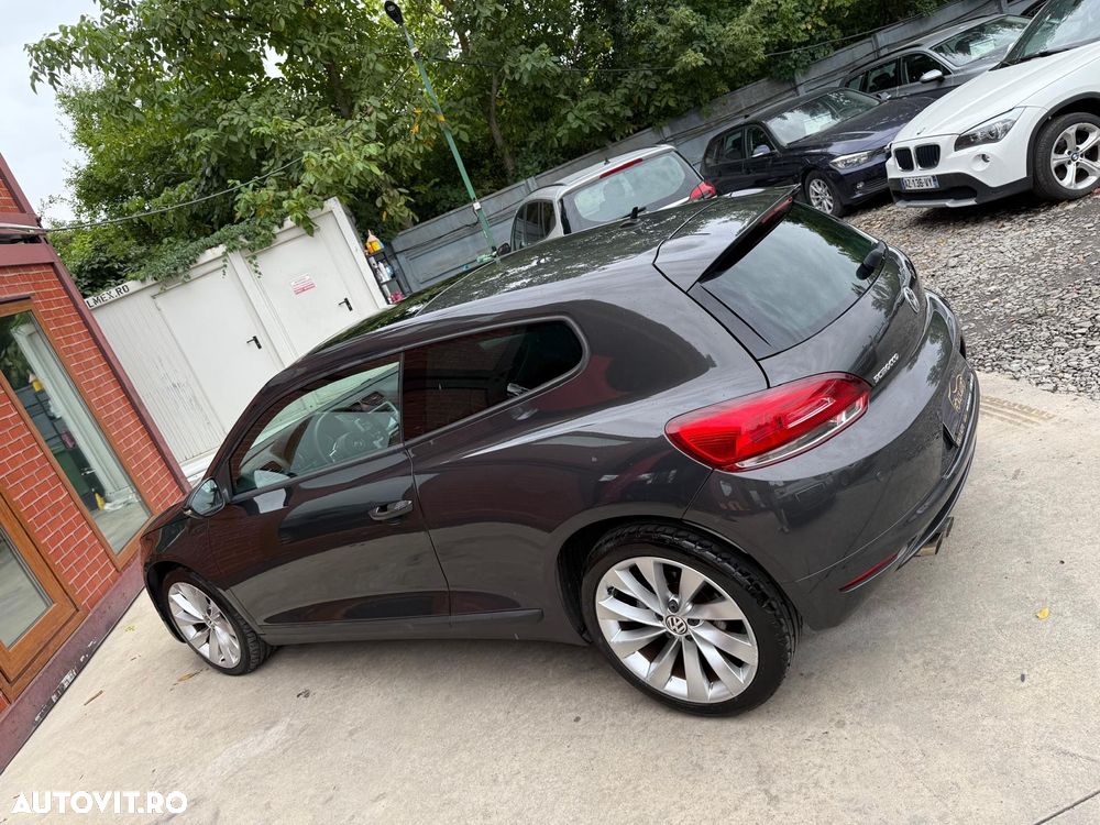 Volkswagen Scirocco 2.0 TDI DSG Edition - 3