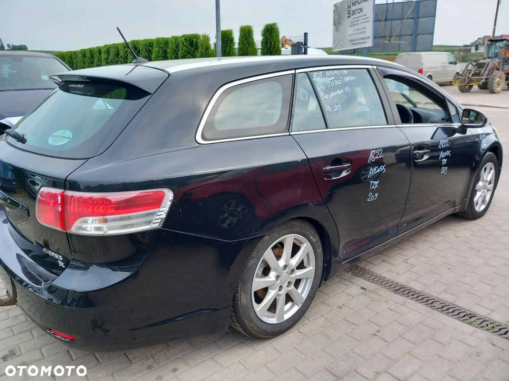 TOYOTA AVENSIS T27 BŁOTNIK PRAWY TYLNY PRAWY TYŁ KOMBI ĆWIARA ĆWIARTKA KOLOR: 209 - 1