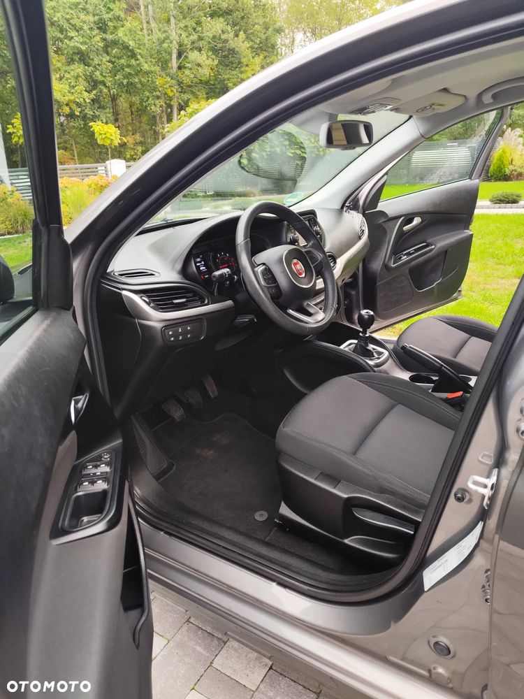 Fiat Tipo 1.4 T-Jet 16v Easy EU6d - 17