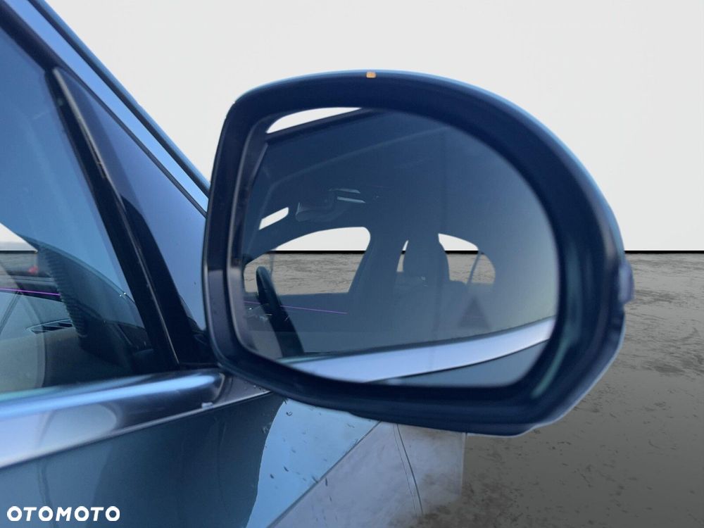 Mercedes-Benz Klasa E - 11