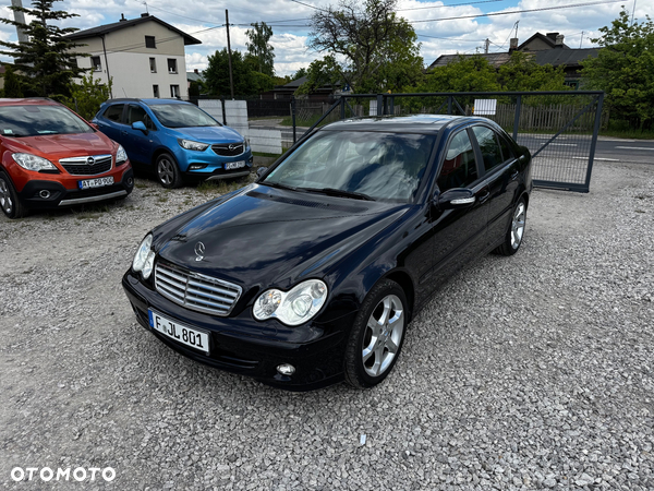 Mercedes-Benz Klasa C 200 Kompressor Automatik Classic Sport Edition