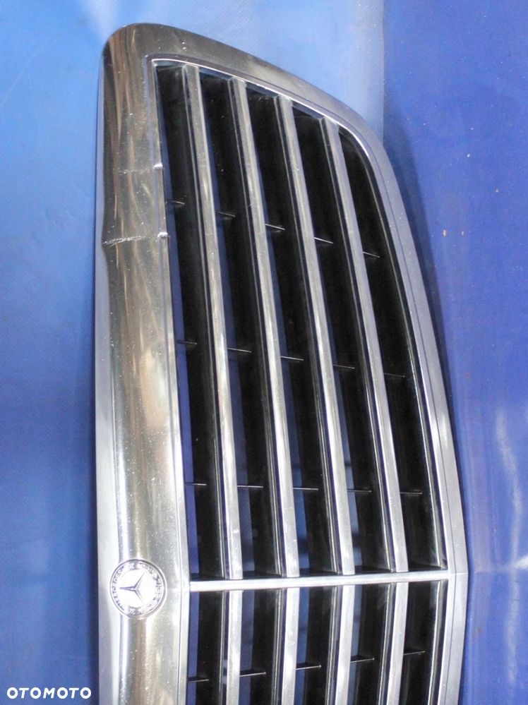 ATRAPA GRILL MERCEDES W221 - 3