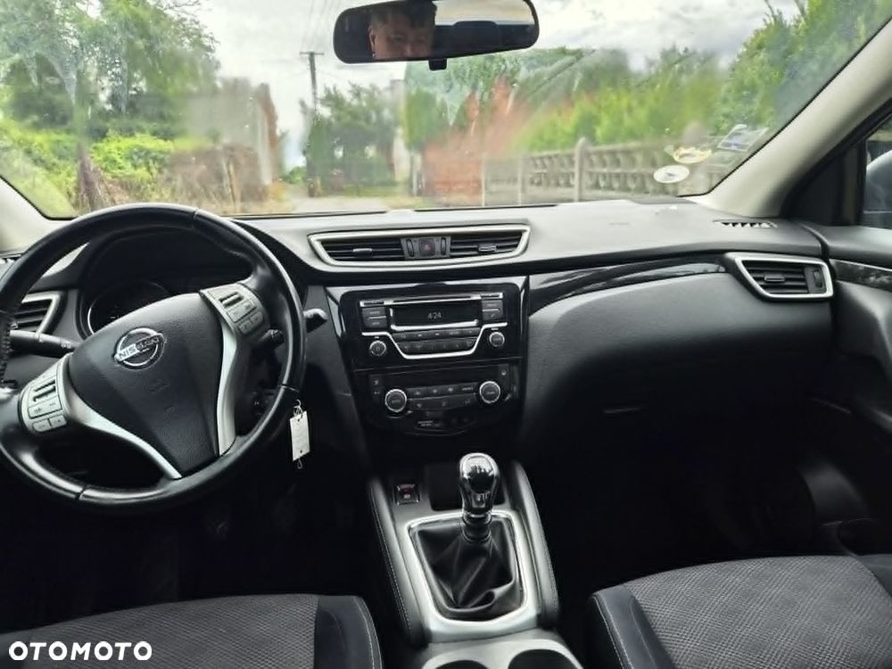 Nissan Qashqai 1.5 dCi N-Connecta EU6 - 12