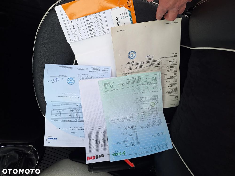 Lancia Ypsilon Y 1.2 8v Elefantino Gold - 27