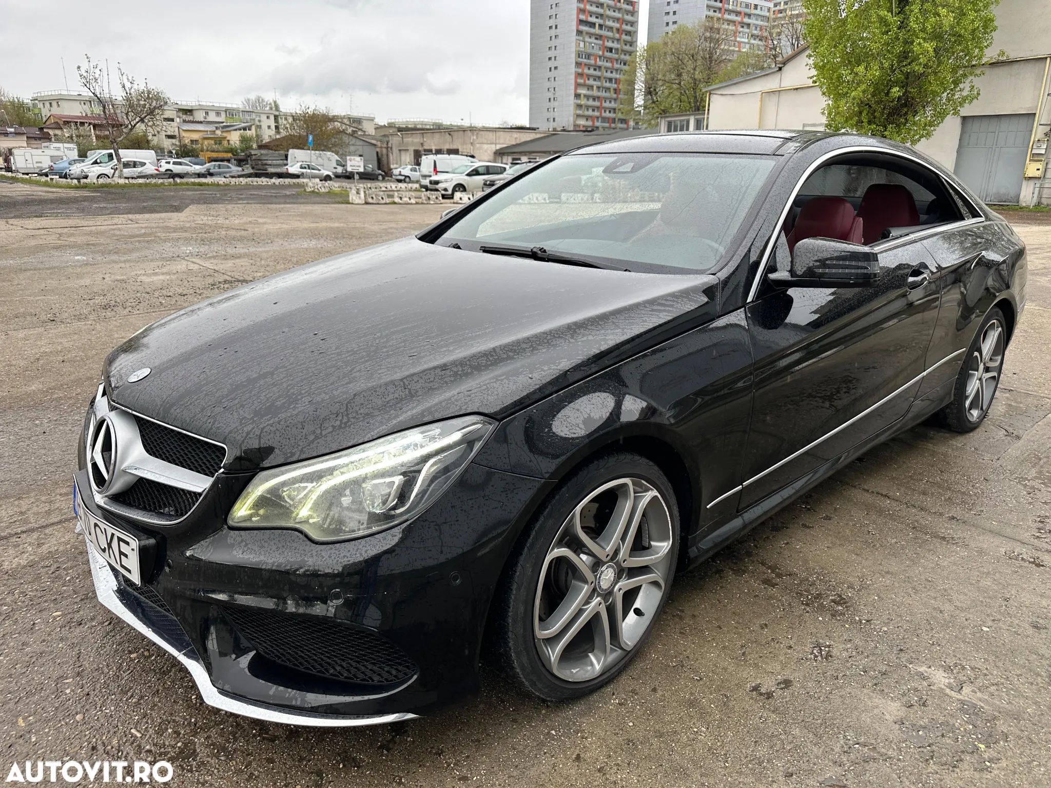 Mercedes-Benz E - 1