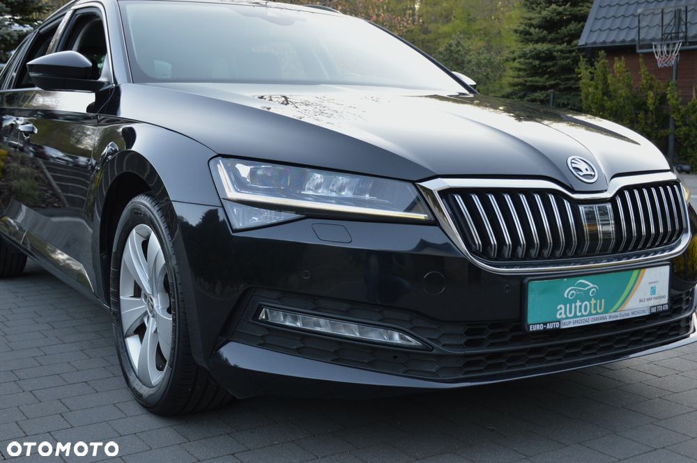 Skoda Superb 2.0 TDI SCR Sportline DSG - 12