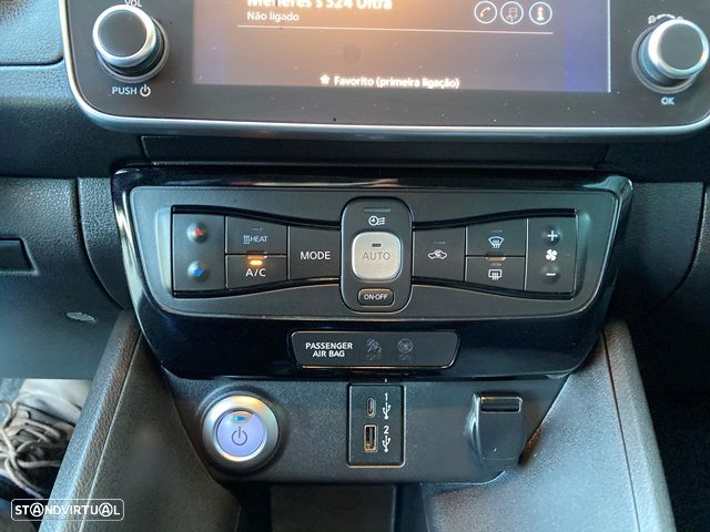 Nissan Leaf N-Connecta - 27