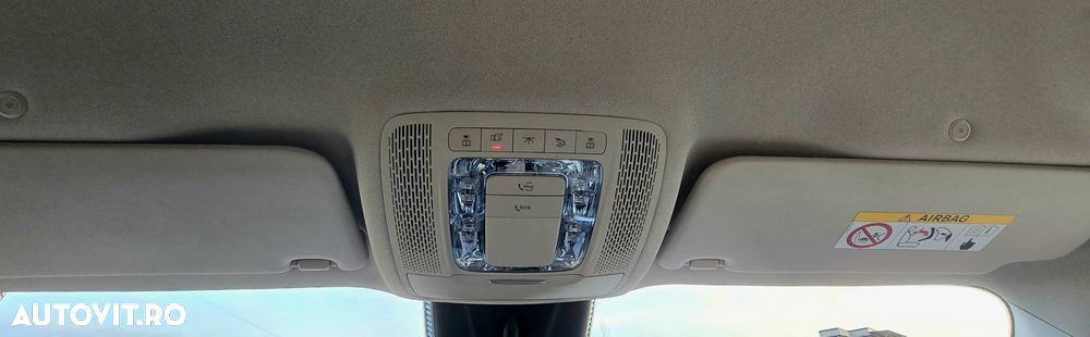 Mercedes-Benz GLB 220 d 4MATIC 8G-DCT Special Edition - 33