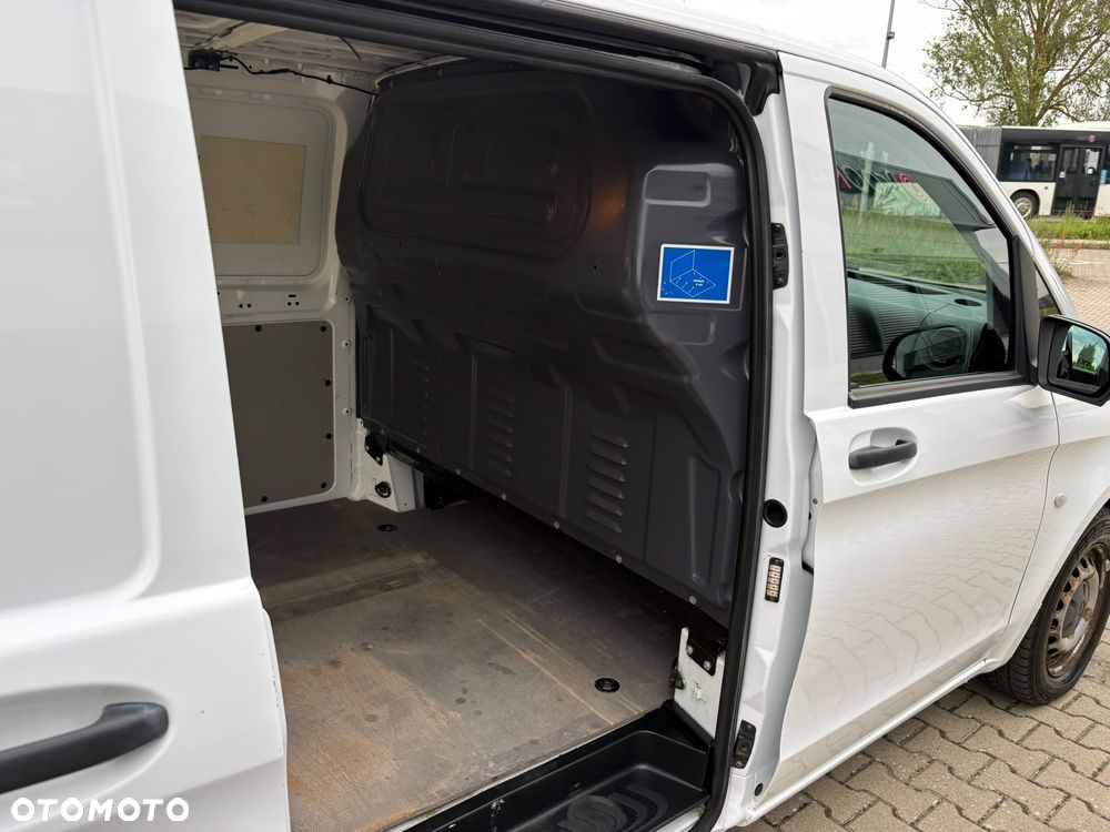 Mercedes-Benz Vito Kompakt CREW - 10