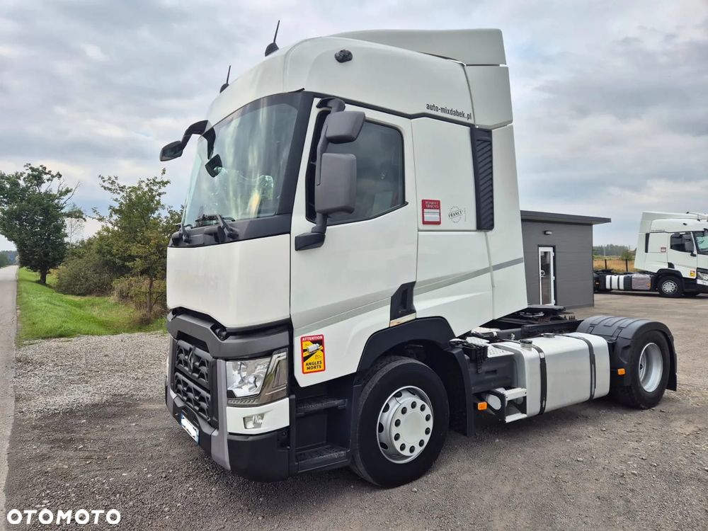 Renault T 460