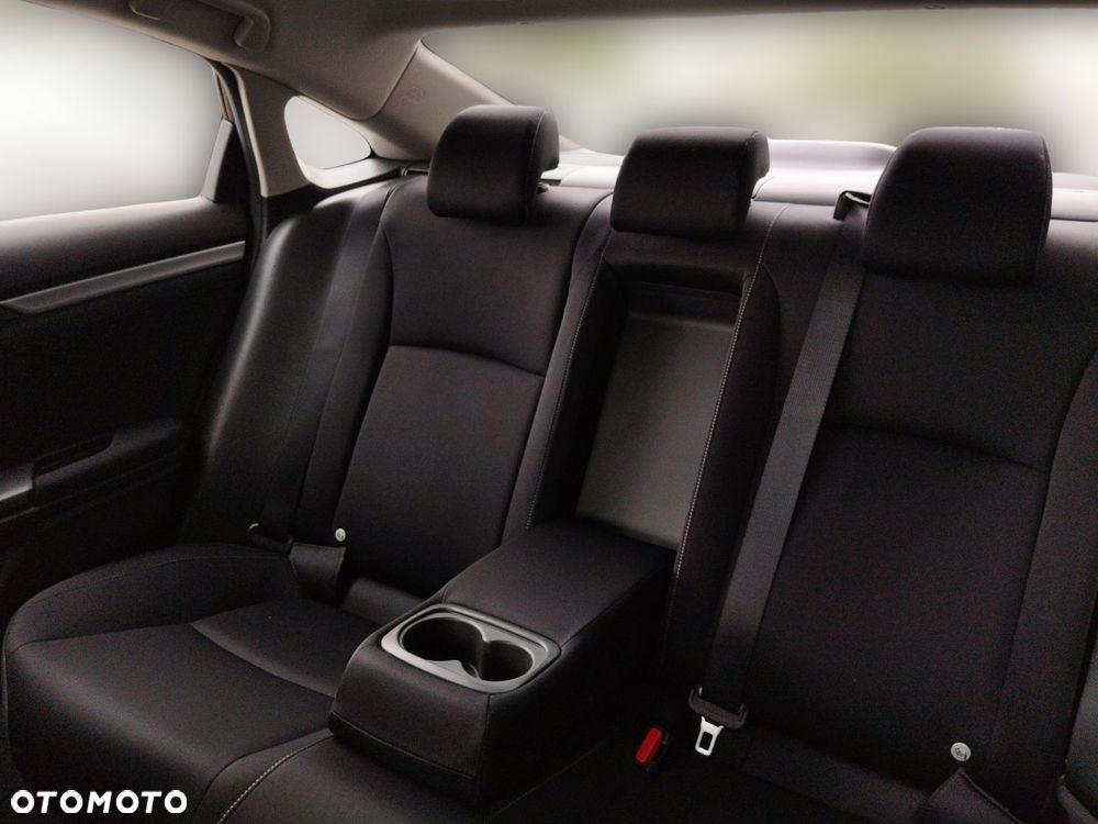 Honda Civic 1.5 T Prestige (Navi) - 20