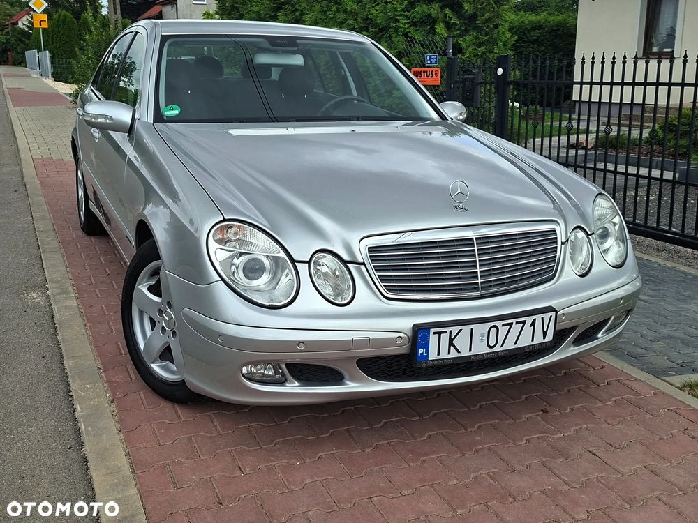 Mercedes-Benz Klasa E 200 Kompressor Automatik Classic - 14