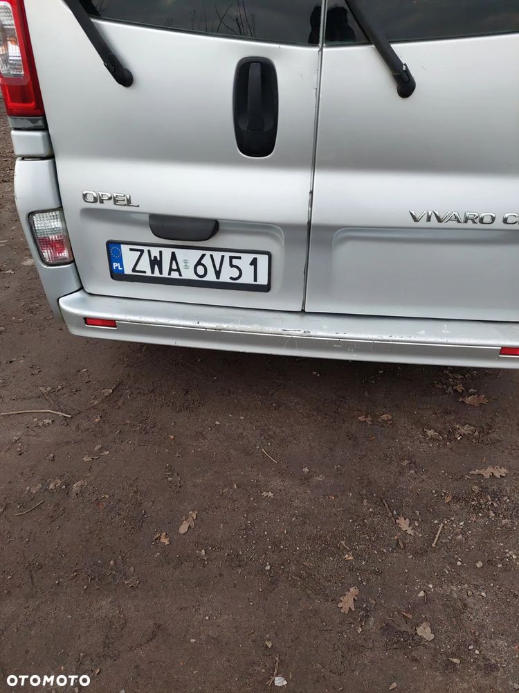 Opel Vivaro - 11