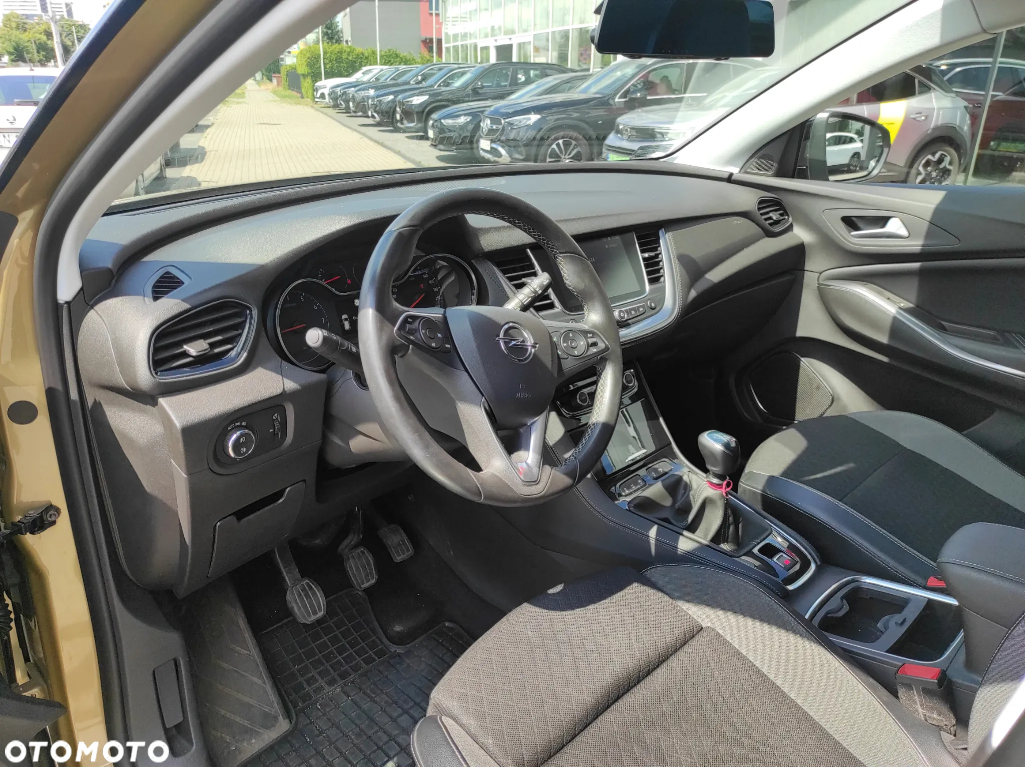 Opel Grandland X 1.2 T Innovation S&S - 11