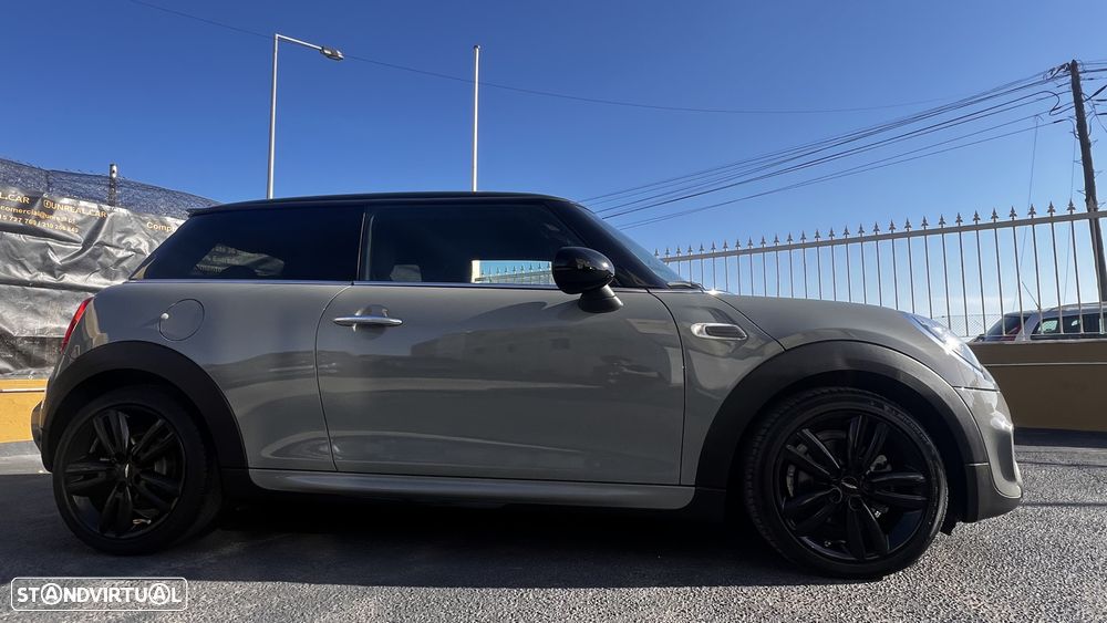 MINI 3 Portas One D - 15