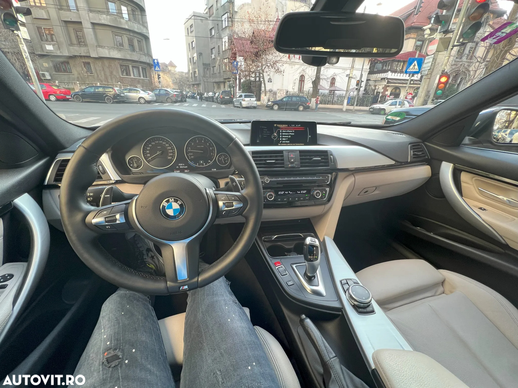 BMW Seria 3 330i xDrive Aut. Sport Line - 13