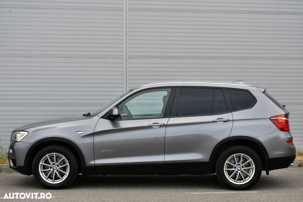 BMW X3 xDrive20d AT xLine - 11