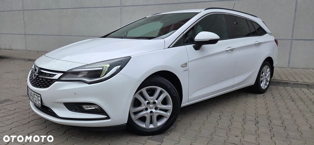Opel Astra 1.6 CDTI Essentia - 4