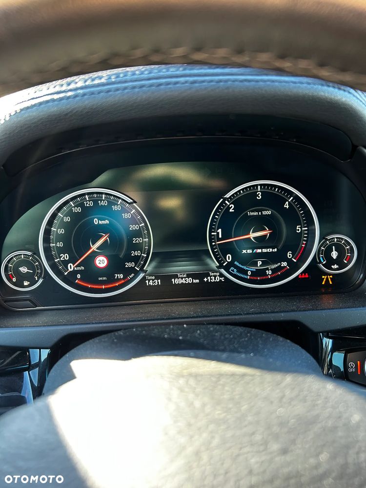BMW X6 xDrive40d - 19