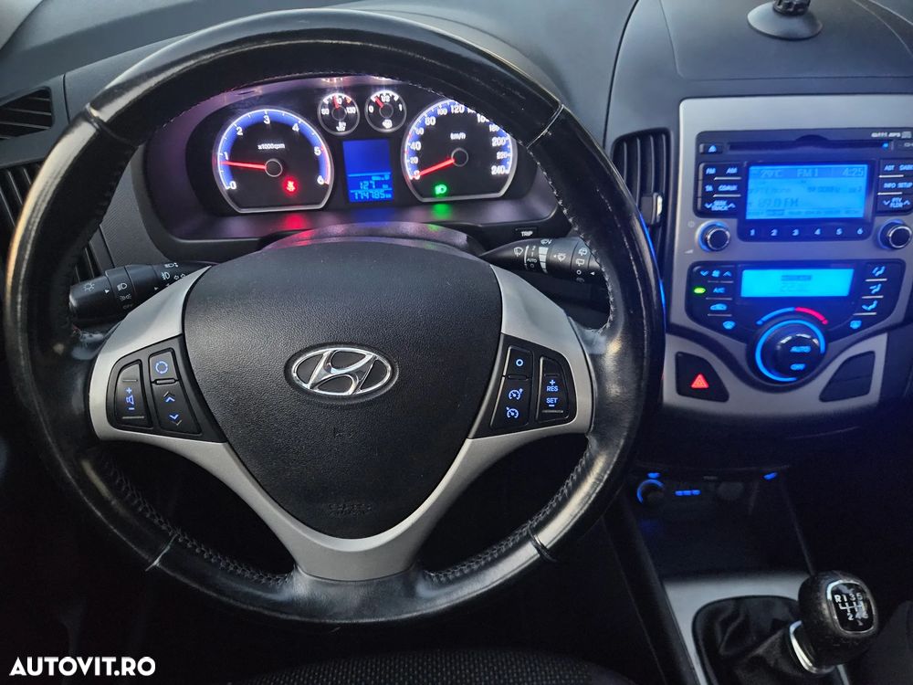 Hyundai i30 1.6 CRDI Edition Plus - 8