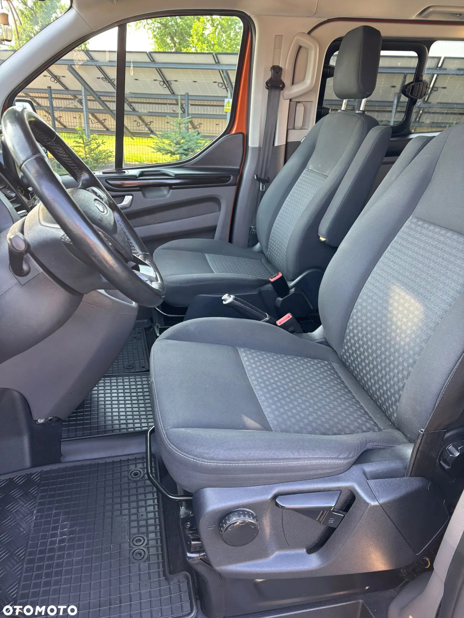Ford Transit Custom - 11