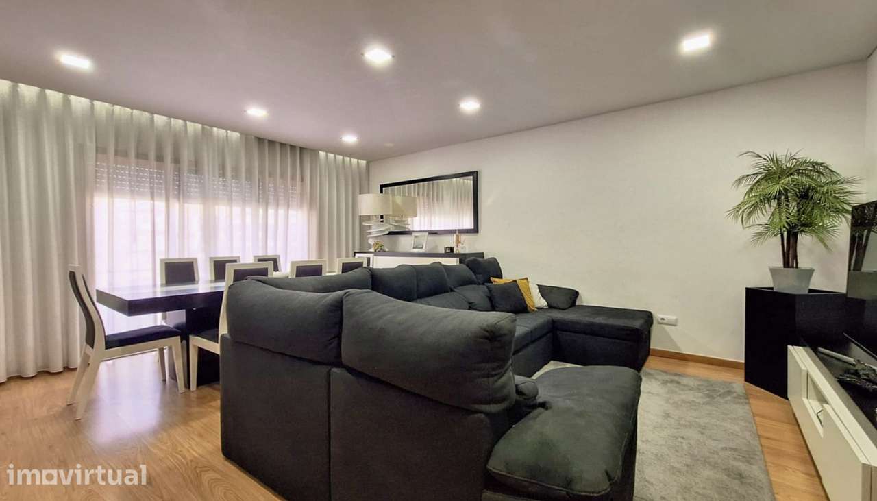 Apartamento T2 inserido em condomínio com piscina, Póvoa de Varzim - Grande imagem: 3/22