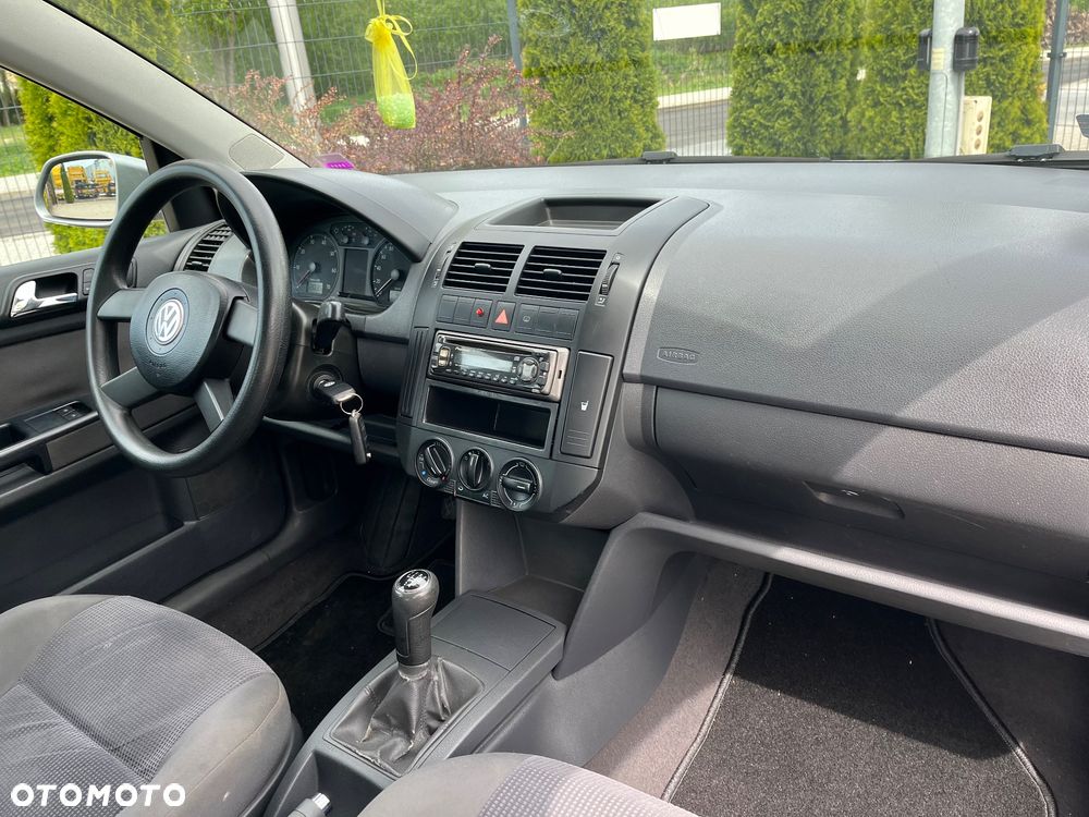 Volkswagen Polo 1.4 Sportline - 17
