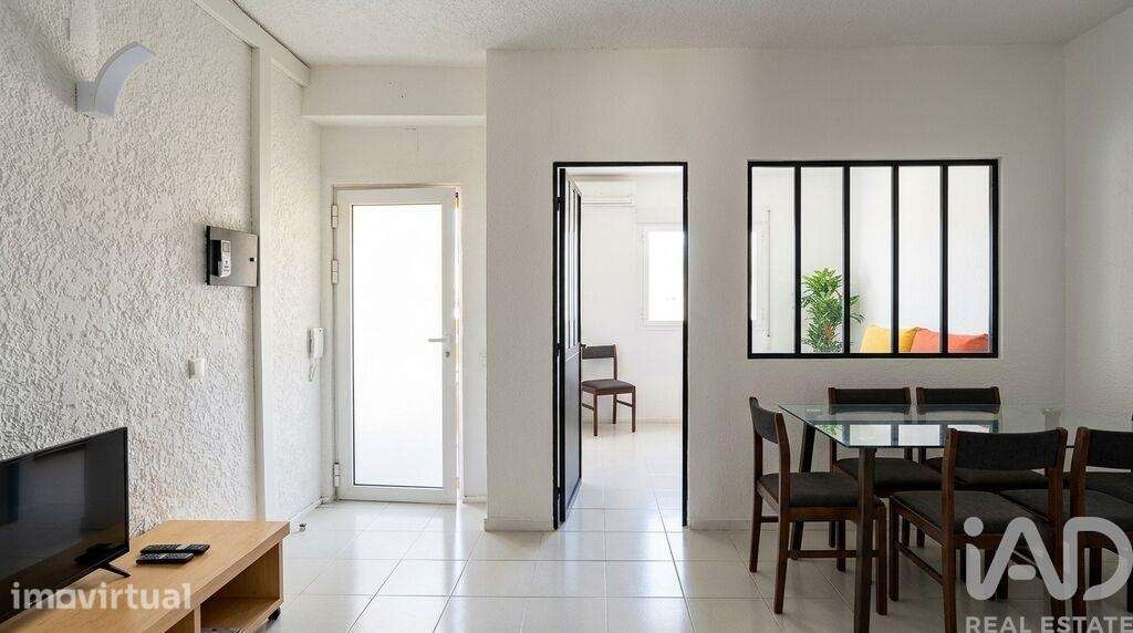 Apartamento T2 em Quarteira de 52 m2 - Grande imagem: 3/6