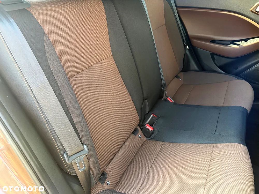 Hyundai i20 - 37