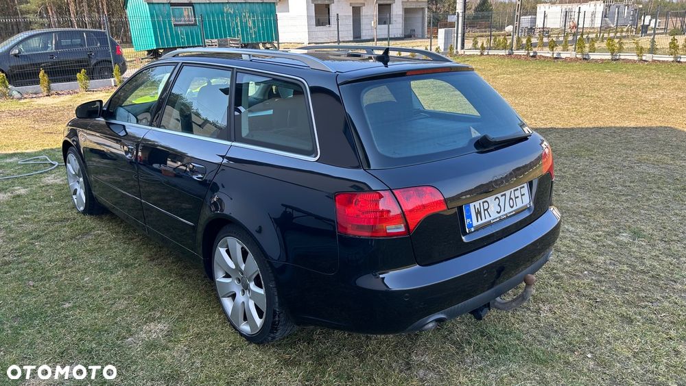 Audi A4 Avant - 26