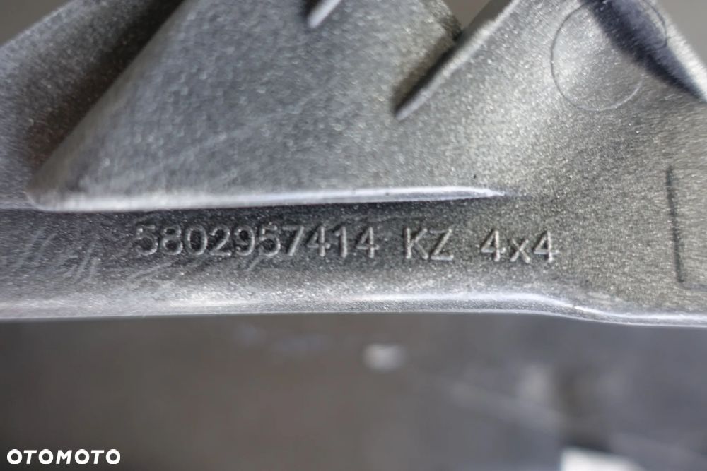 LISTWA BLENDA ATRAPY GRILL IVECO DAILY 19- ORYGINAŁ NOWA - 5