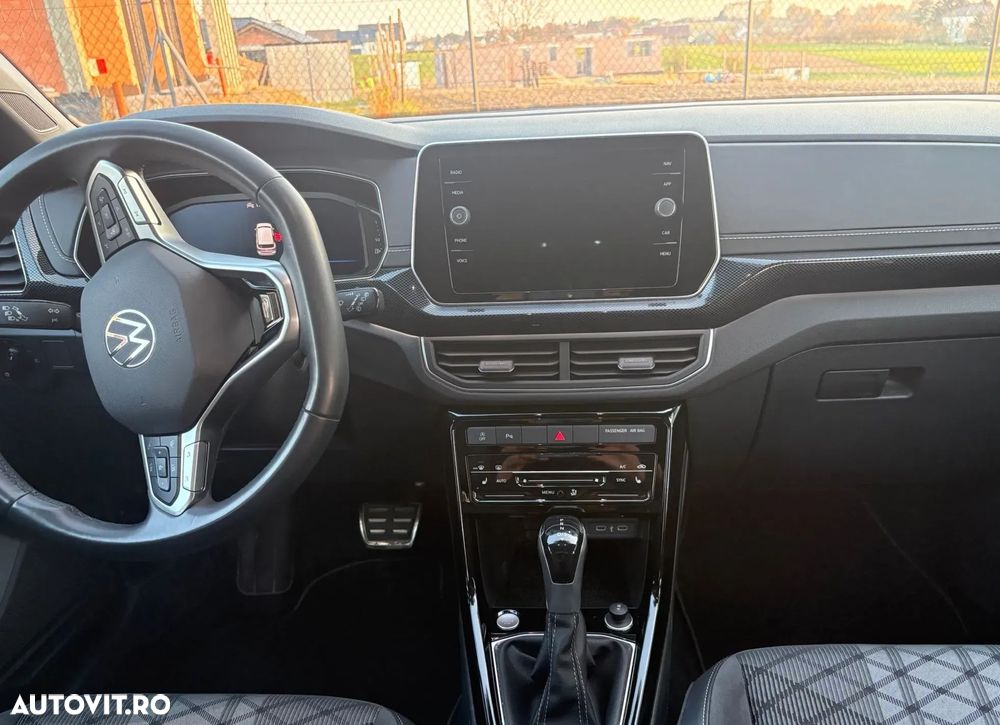 Volkswagen T-Cross 1.5 TSI DSG Life - 8