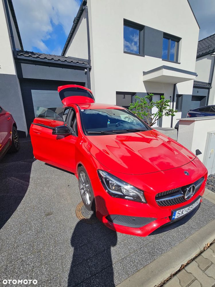 Mercedes-Benz CLA 200 7G-DCT AMG Line - 1