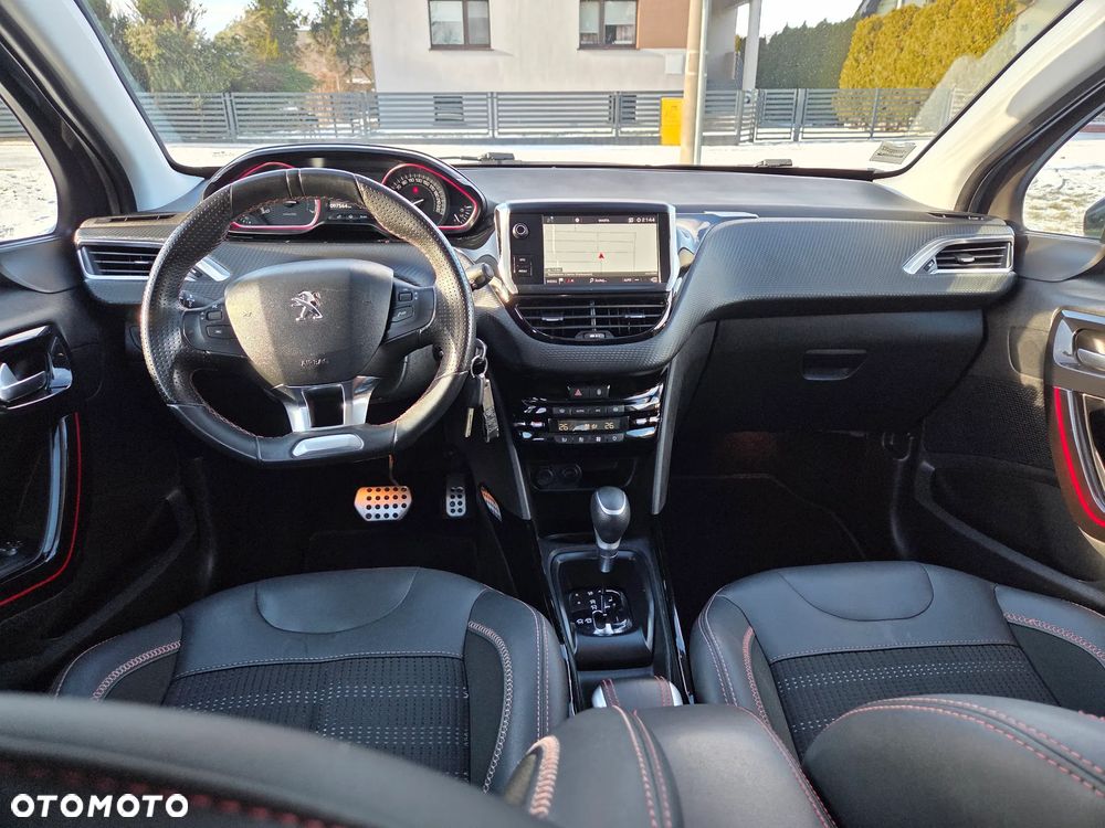 Peugeot 2008 PureTech 110 Stop&Start EAT6 GT-Line Edition - 15