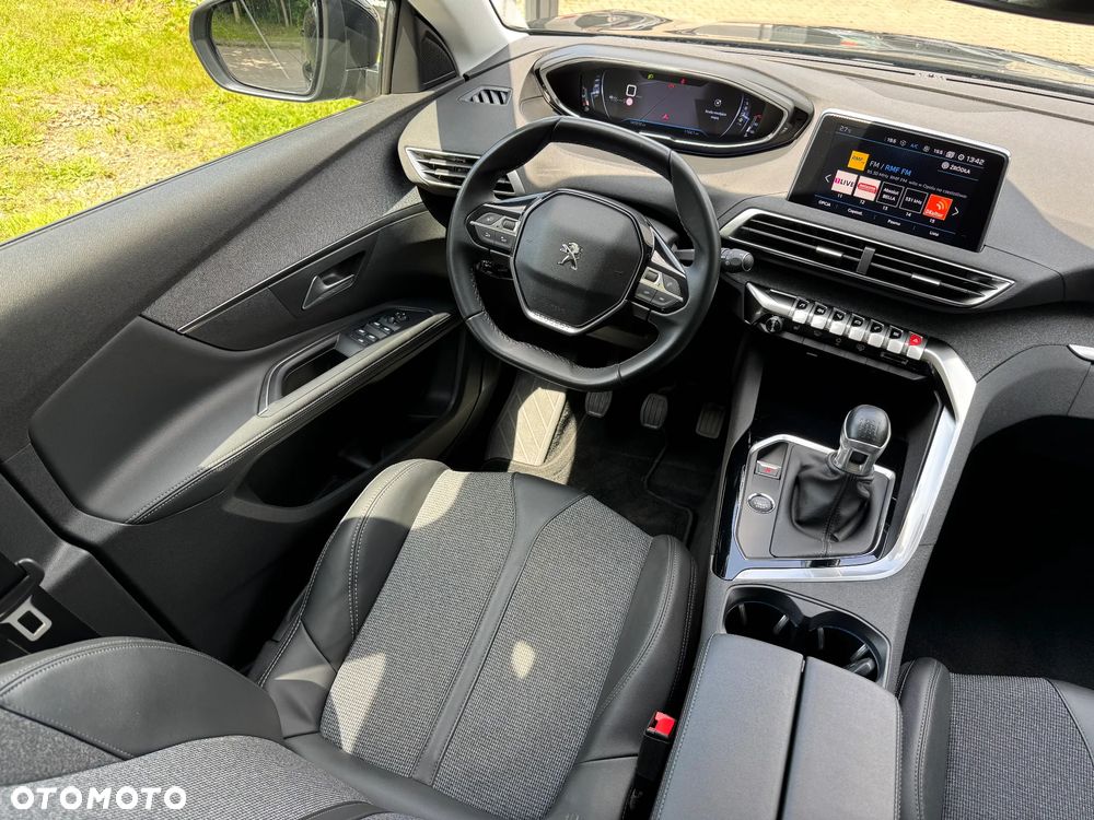 Peugeot 5008 PureTech 130 Active - 24