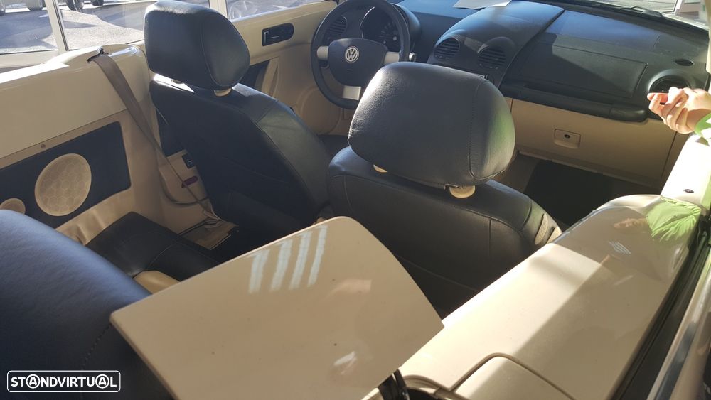 VW New Beetle Cabriolet - 5