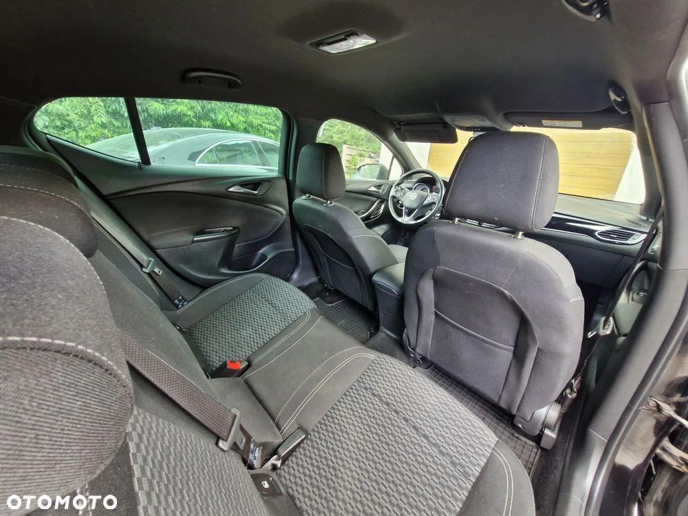 Opel Astra 1.6 D Start/Stop Innovation - 21