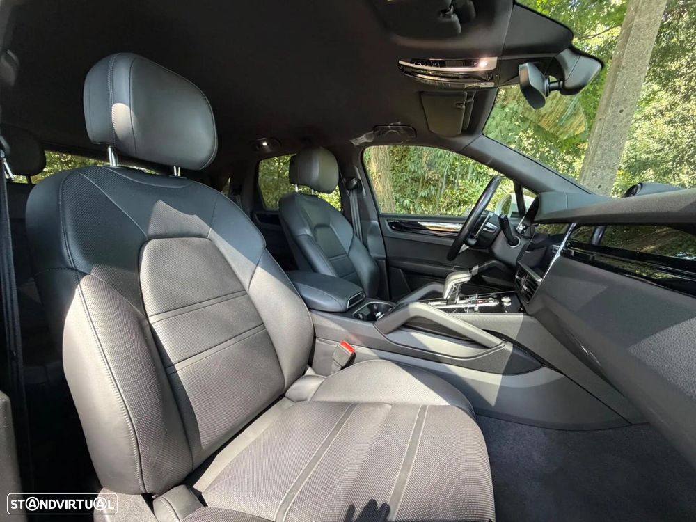 Porsche Cayenne E-Hybrid - 55