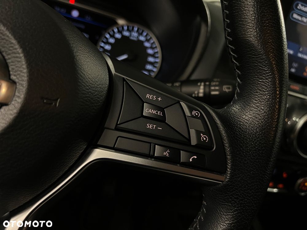Nissan Juke 1.0 DIG-T N-Connecta - 31